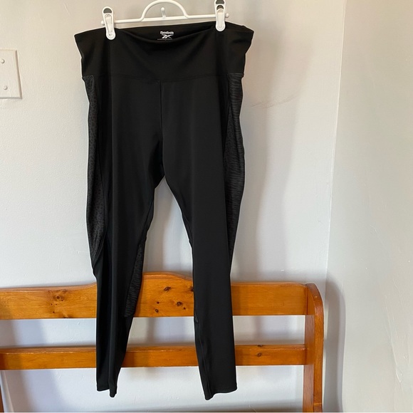 Reebok Reecycled Leggings XL - Picture 6 of 6